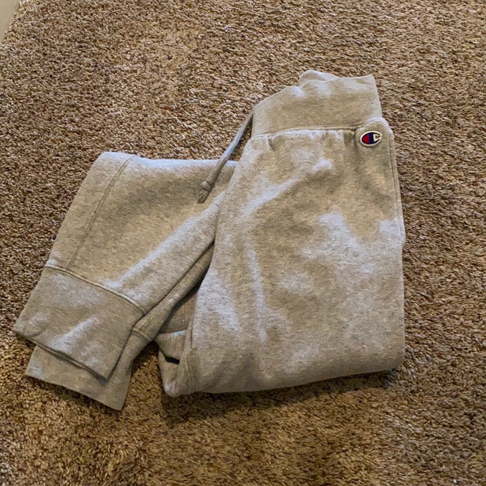 grey women’s champion joggers